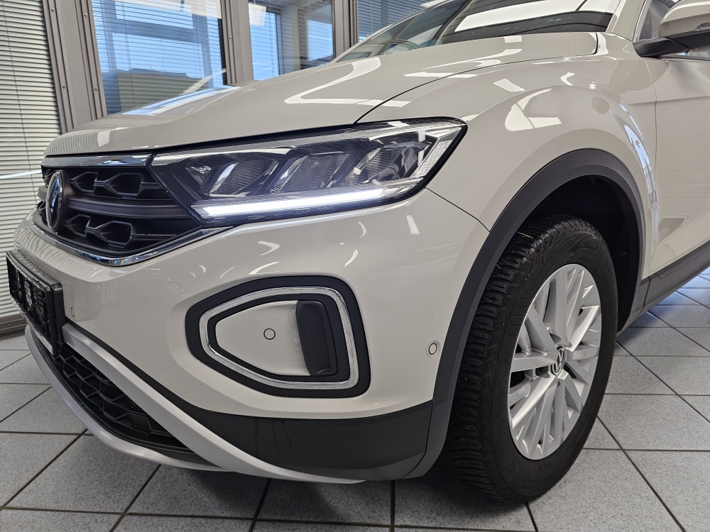 VW T-Roc  bei Hoffmann Automobile in Wolfsburg kaufen und sofort mitnehmen - Bild 26