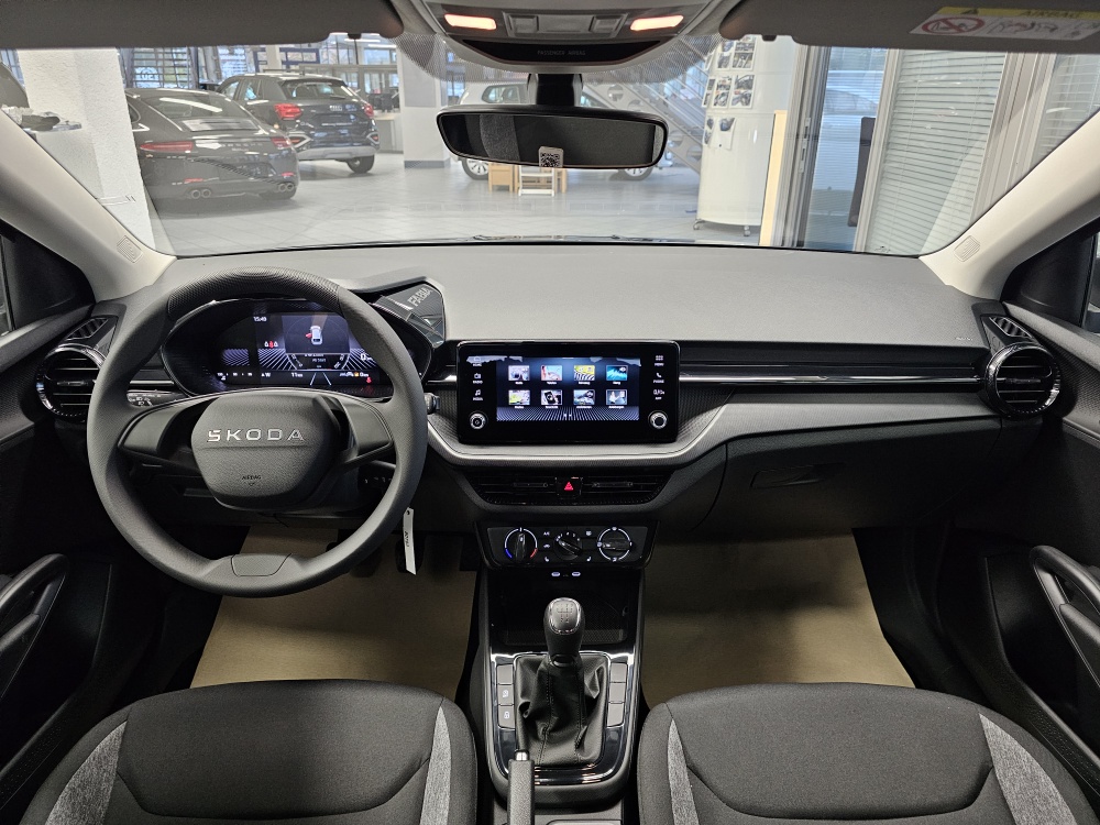 Skoda Fabia  bei Hoffmann Automobile in Wolfsburg kaufen und sofort mitnehmen - Bild 5