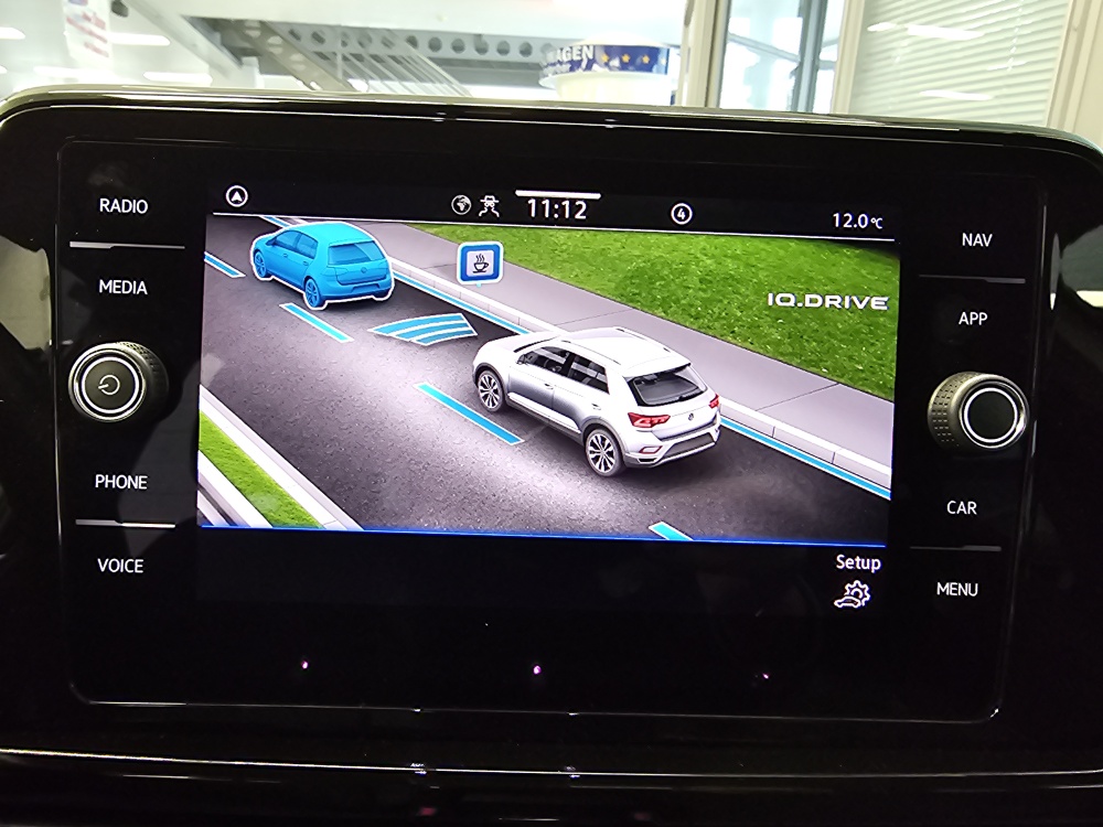 VW T-Roc  bei Hoffmann Automobile in Wolfsburg kaufen und sofort mitnehmen - Bild 13