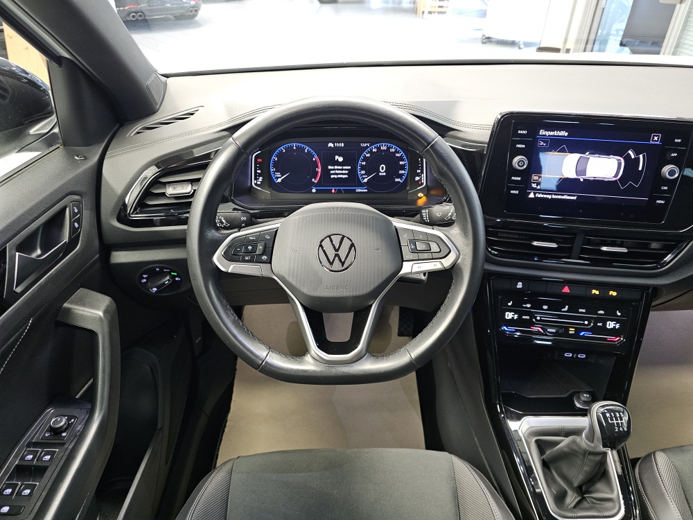 VW T-Roc  bei Hoffmann Automobile in Wolfsburg kaufen und sofort mitnehmen - Bild 19