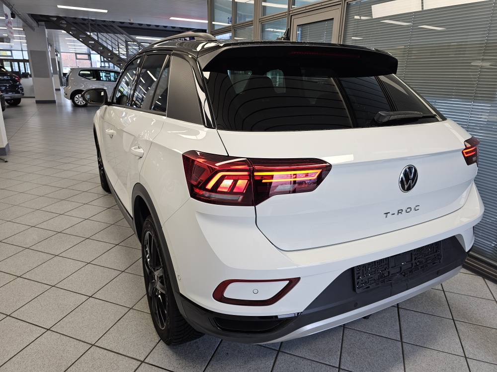 VW T-Roc  bei Hoffmann Automobile in Wolfsburg kaufen und sofort mitnehmen - Bild 3