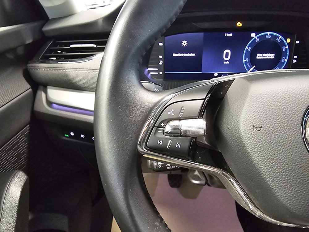 Skoda Octavia Combi  bei Hoffmann Automobile in Wolfsburg kaufen und sofort mitnehmen - Bild 23