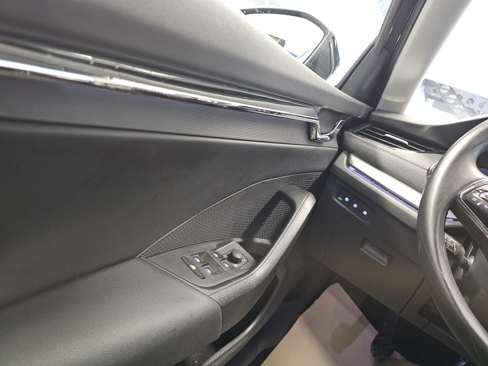 Skoda Octavia Combi  bei Hoffmann Automobile in Wolfsburg kaufen und sofort mitnehmen - Bild 24