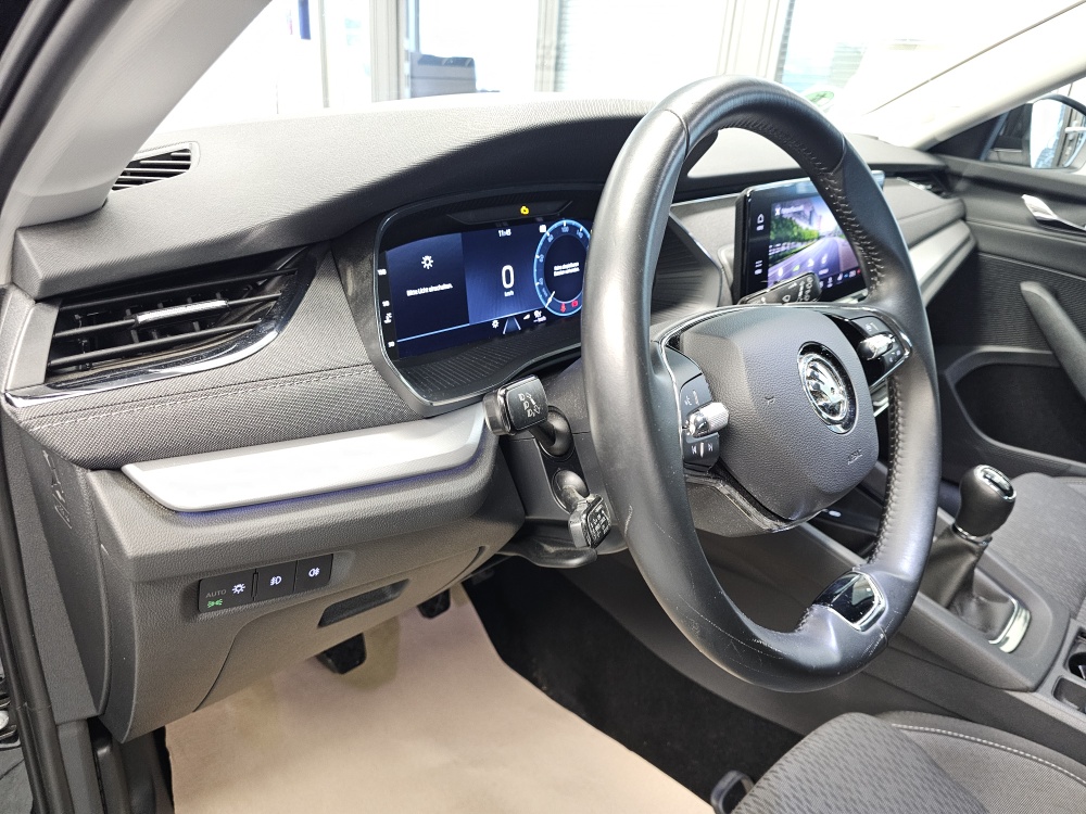 Skoda Octavia Combi  bei Hoffmann Automobile in Wolfsburg kaufen und sofort mitnehmen - Bild 26