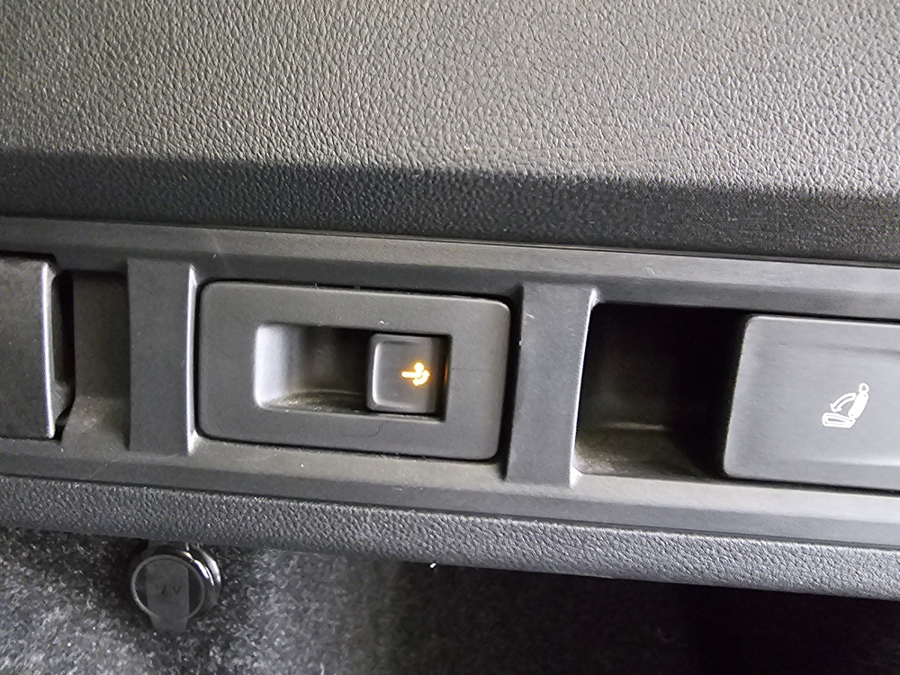 Skoda Octavia Combi  bei Hoffmann Automobile in Wolfsburg kaufen und sofort mitnehmen - Bild 3