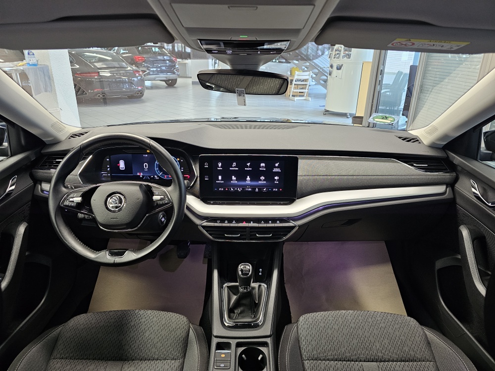 Skoda Octavia Combi  bei Hoffmann Automobile in Wolfsburg kaufen und sofort mitnehmen - Bild 8