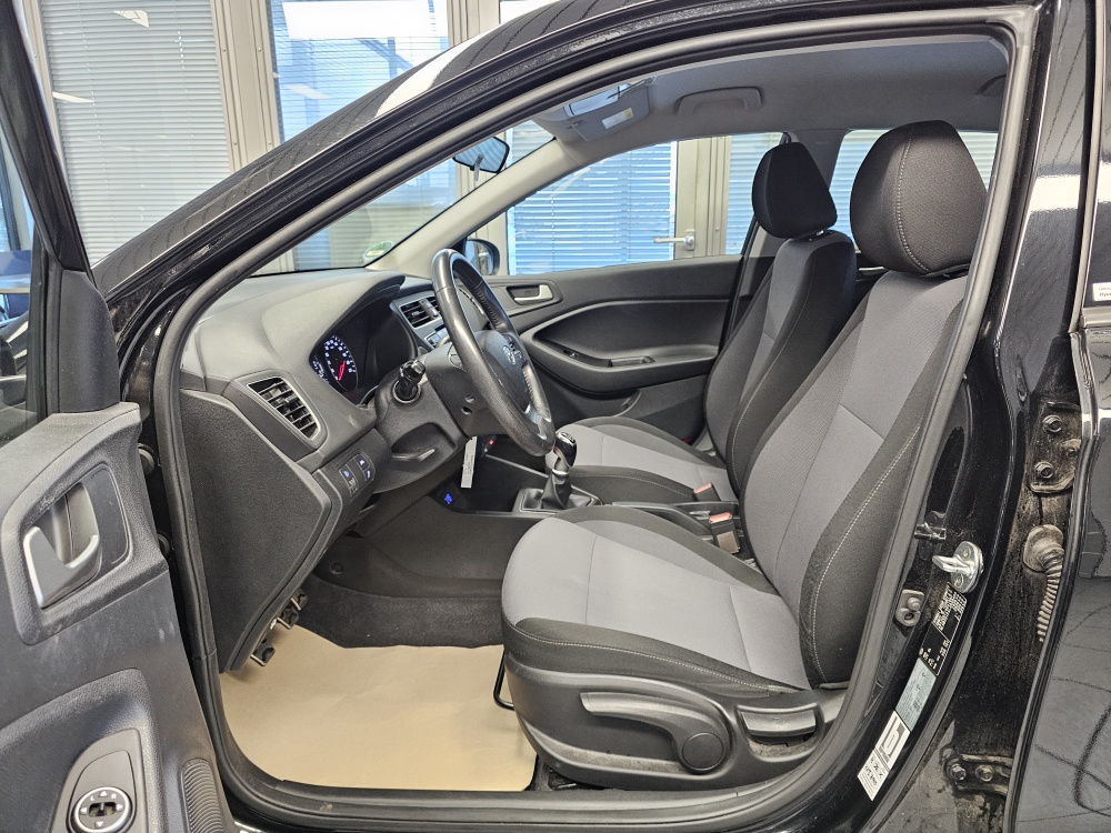 Hyundai i20  bei Hoffmann Automobile in Wolfsburg kaufen und sofort mitnehmen - Bild 18