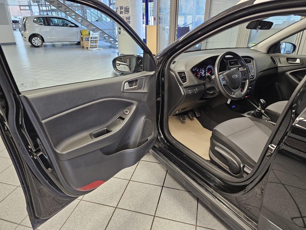 Hyundai i20  bei Hoffmann Automobile in Wolfsburg kaufen und sofort mitnehmen - Bild 19