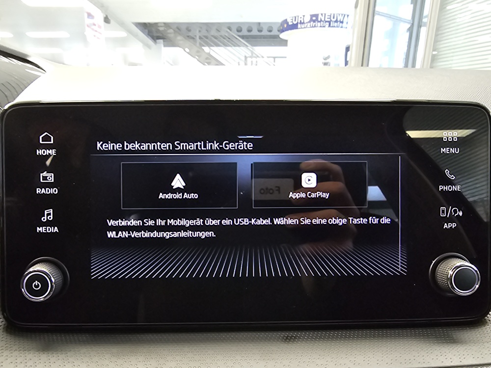 Skoda Fabia  bei Hoffmann Automobile in Wolfsburg kaufen und sofort mitnehmen - Bild 12