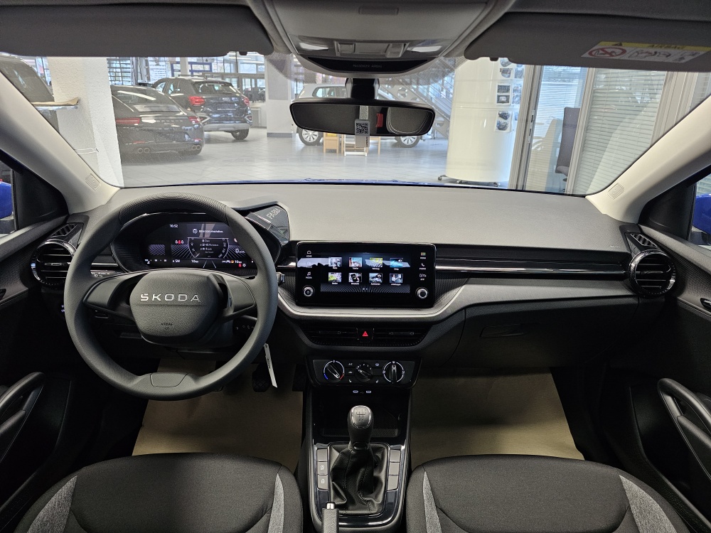 Skoda Fabia  bei Hoffmann Automobile in Wolfsburg kaufen und sofort mitnehmen - Bild 5