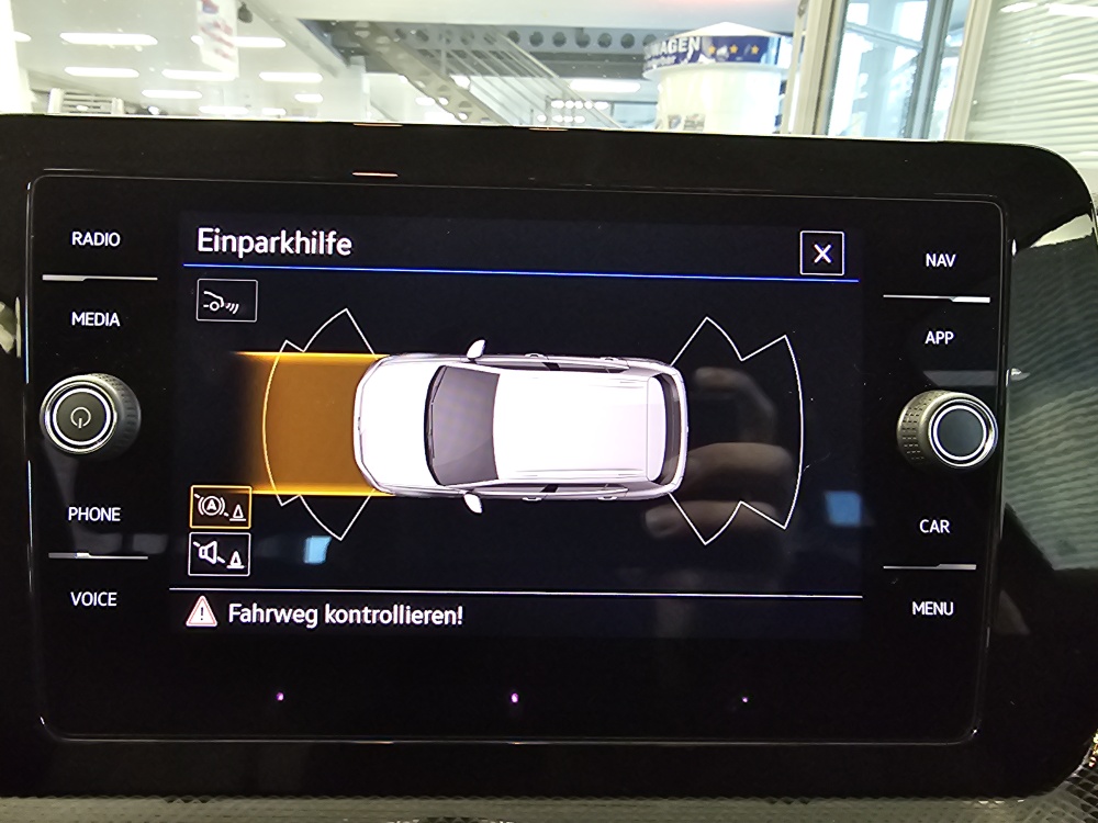 VW T-Cross  bei Hoffmann Automobile in Wolfsburg kaufen und sofort mitnehmen - Bild 15