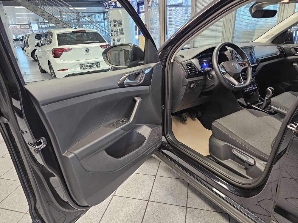 VW T-Cross  bei Hoffmann Automobile in Wolfsburg kaufen und sofort mitnehmen - Bild 23