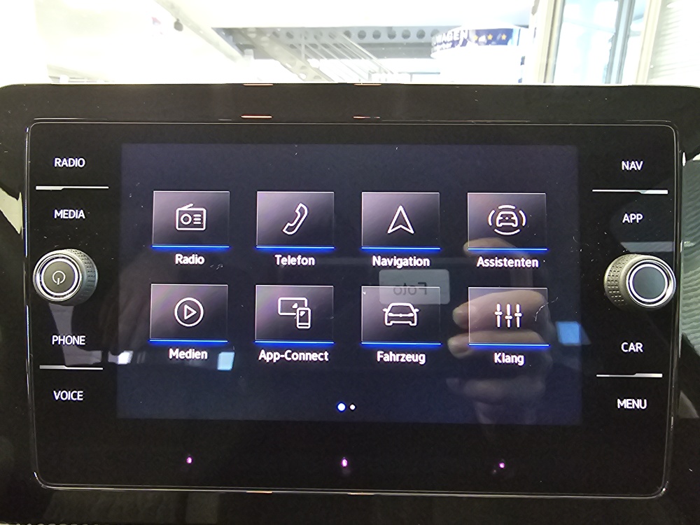 VW T-Cross  bei Hoffmann Automobile in Wolfsburg kaufen und sofort mitnehmen - Bild 9