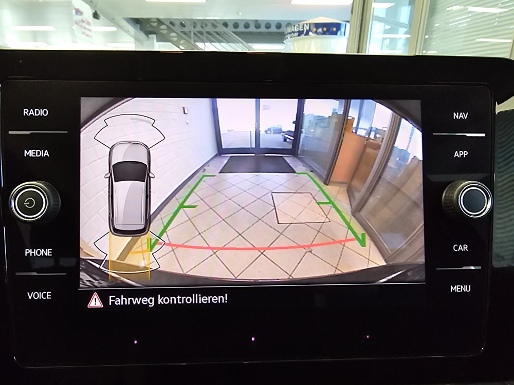 VW T-Cross  bei Hoffmann Automobile in Wolfsburg kaufen und sofort mitnehmen - Bild 16