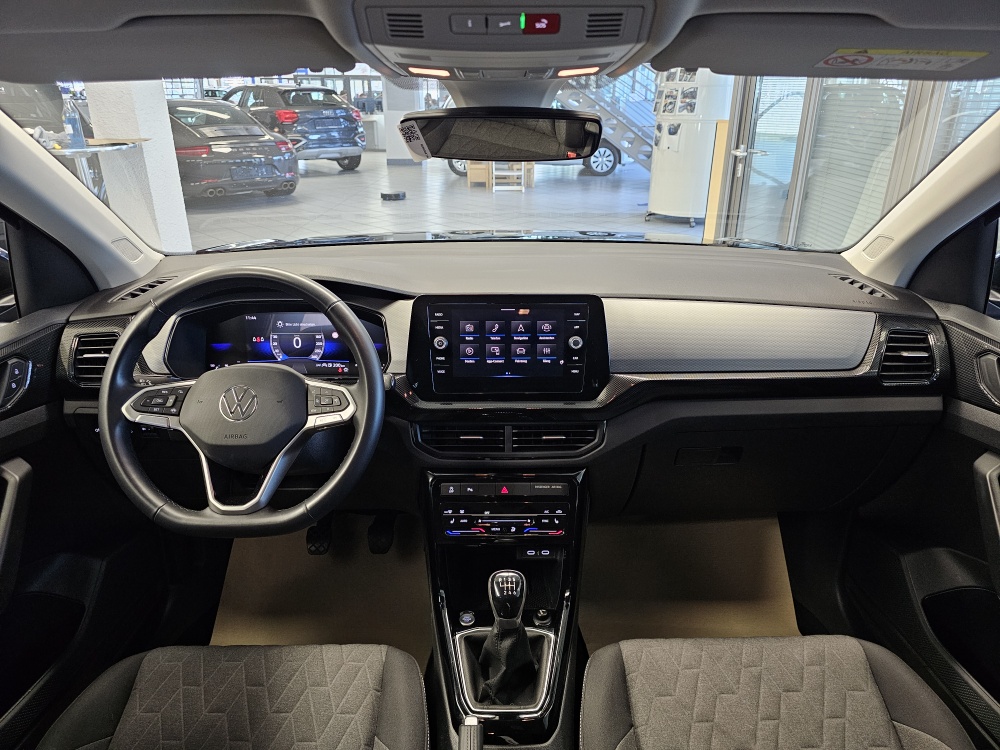 VW T-Cross  bei Hoffmann Automobile in Wolfsburg kaufen und sofort mitnehmen - Bild 6