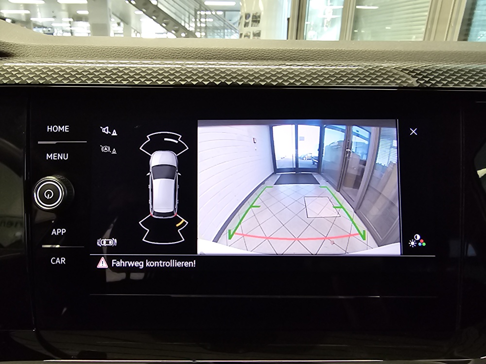 VW Polo  bei Hoffmann Automobile in Wolfsburg kaufen und sofort mitnehmen - Bild 16