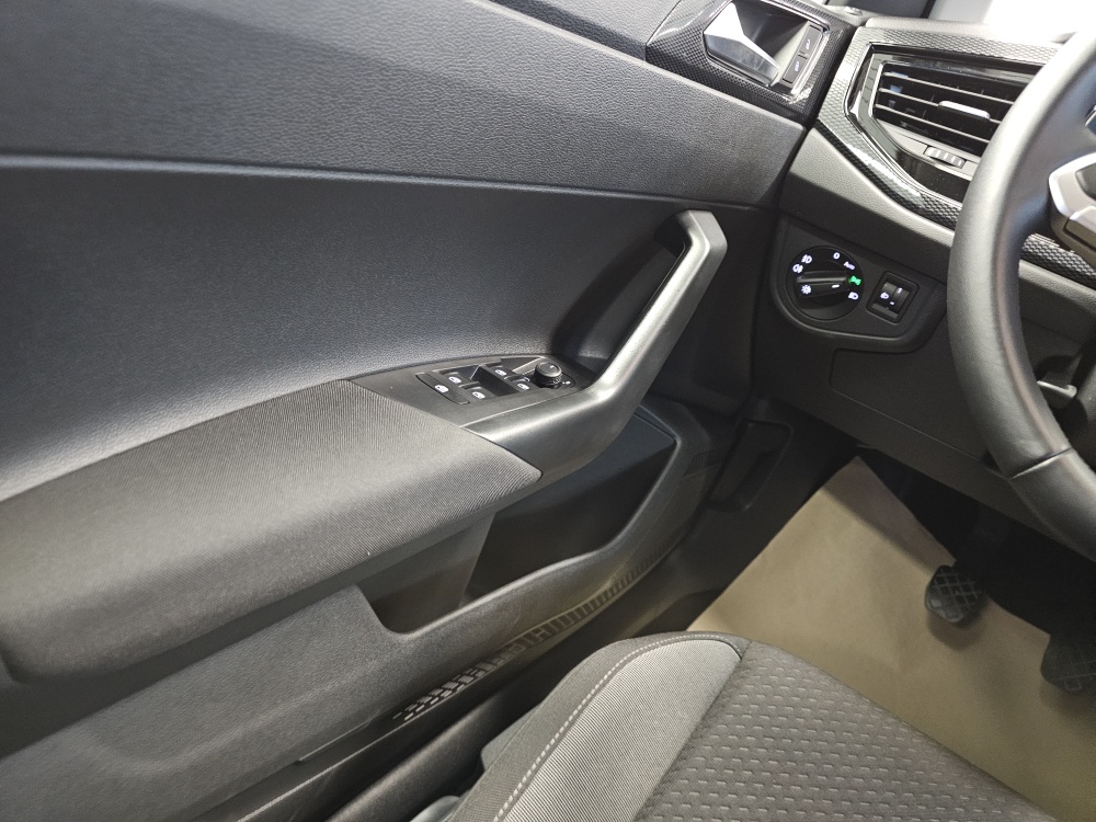 VW Polo  bei Hoffmann Automobile in Wolfsburg kaufen und sofort mitnehmen - Bild 19