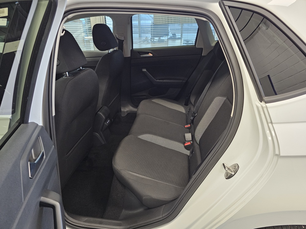 VW Polo  bei Hoffmann Automobile in Wolfsburg kaufen und sofort mitnehmen - Bild 4