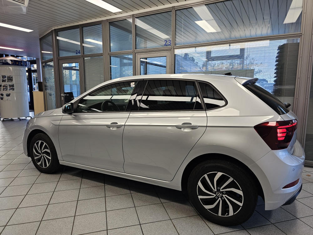 VW Polo  bei Hoffmann Automobile in Wolfsburg kaufen und sofort mitnehmen - Bild 24