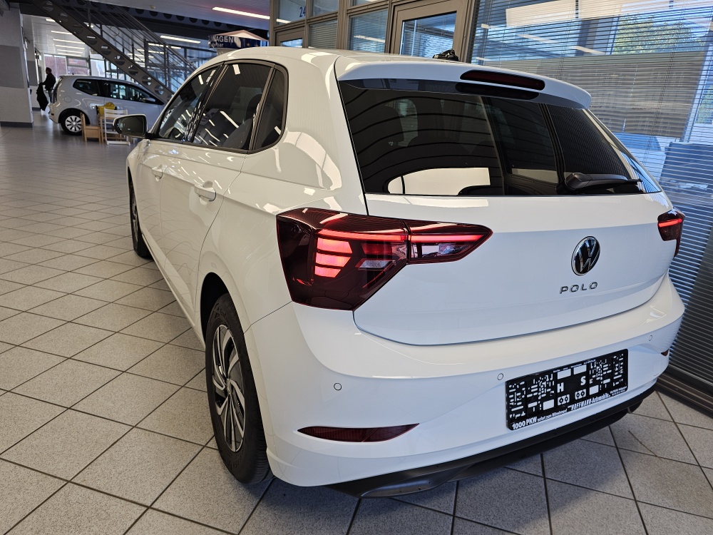 VW Polo  bei Hoffmann Automobile in Wolfsburg kaufen und sofort mitnehmen - Bild 3