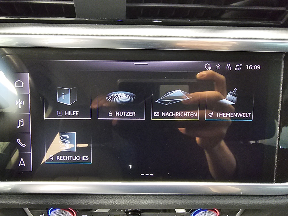 Audi Q3  bei Hoffmann Automobile in Wolfsburg kaufen und sofort mitnehmen - Bild 11