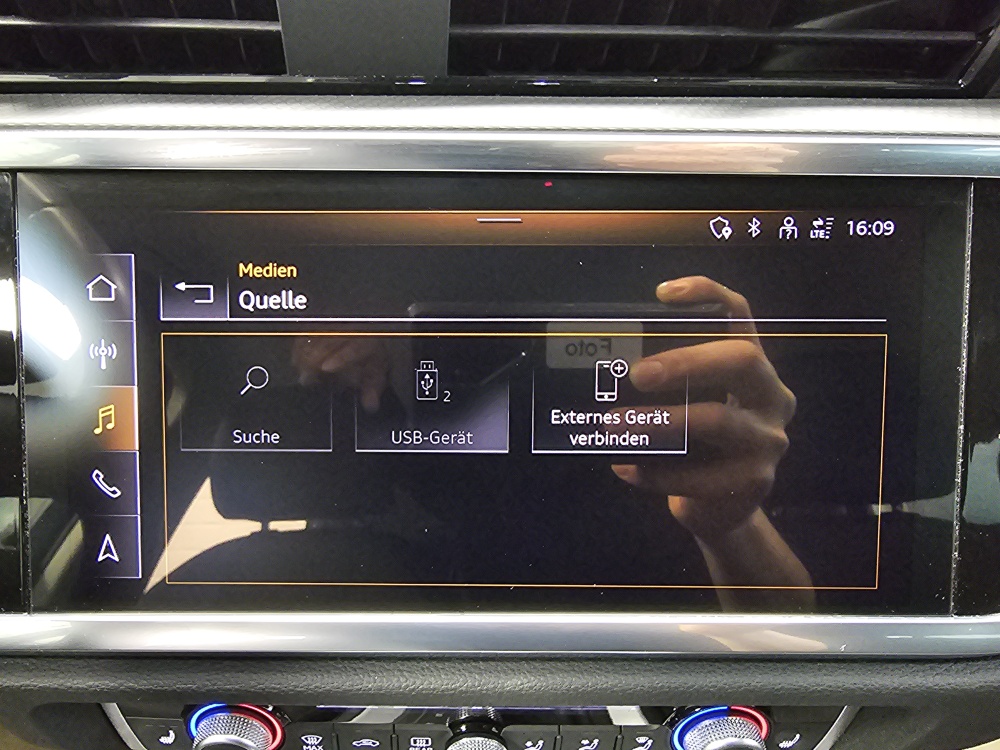 Audi Q3  bei Hoffmann Automobile in Wolfsburg kaufen und sofort mitnehmen - Bild 12