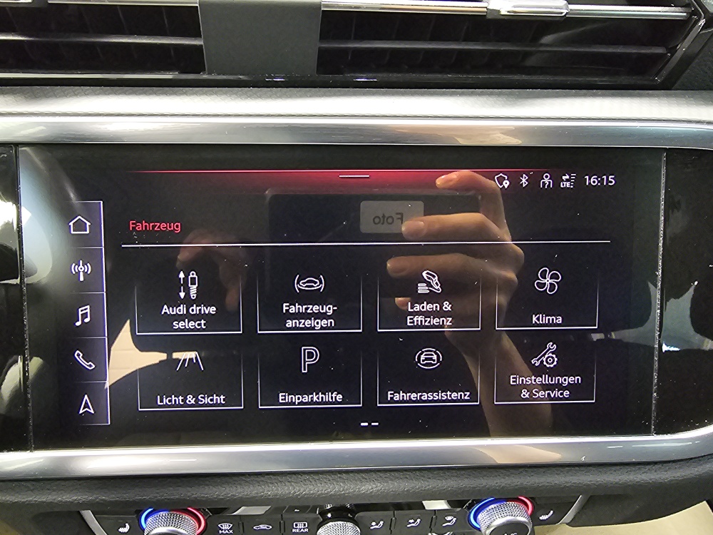 Audi Q3  bei Hoffmann Automobile in Wolfsburg kaufen und sofort mitnehmen - Bild 15