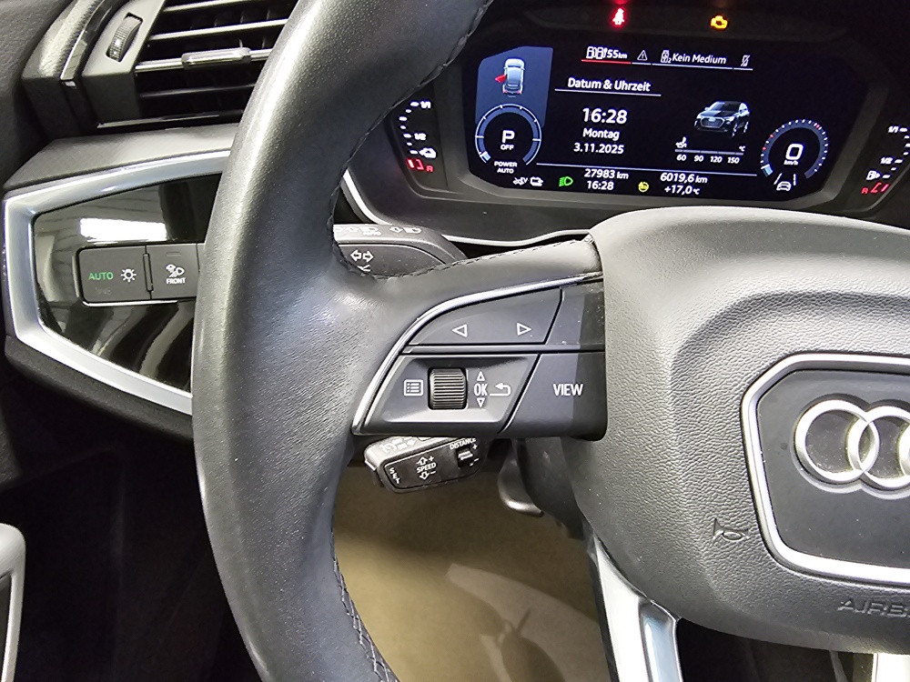 Audi Q3  bei Hoffmann Automobile in Wolfsburg kaufen und sofort mitnehmen - Bild 23