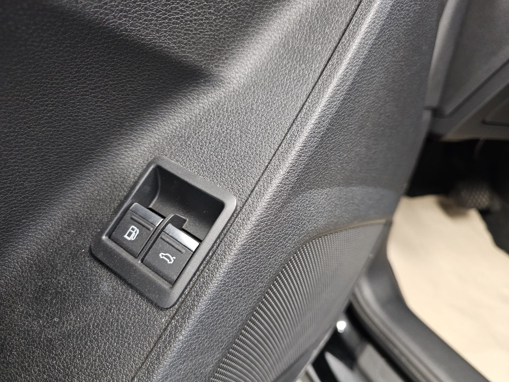 Audi Q3  bei Hoffmann Automobile in Wolfsburg kaufen und sofort mitnehmen - Bild 29