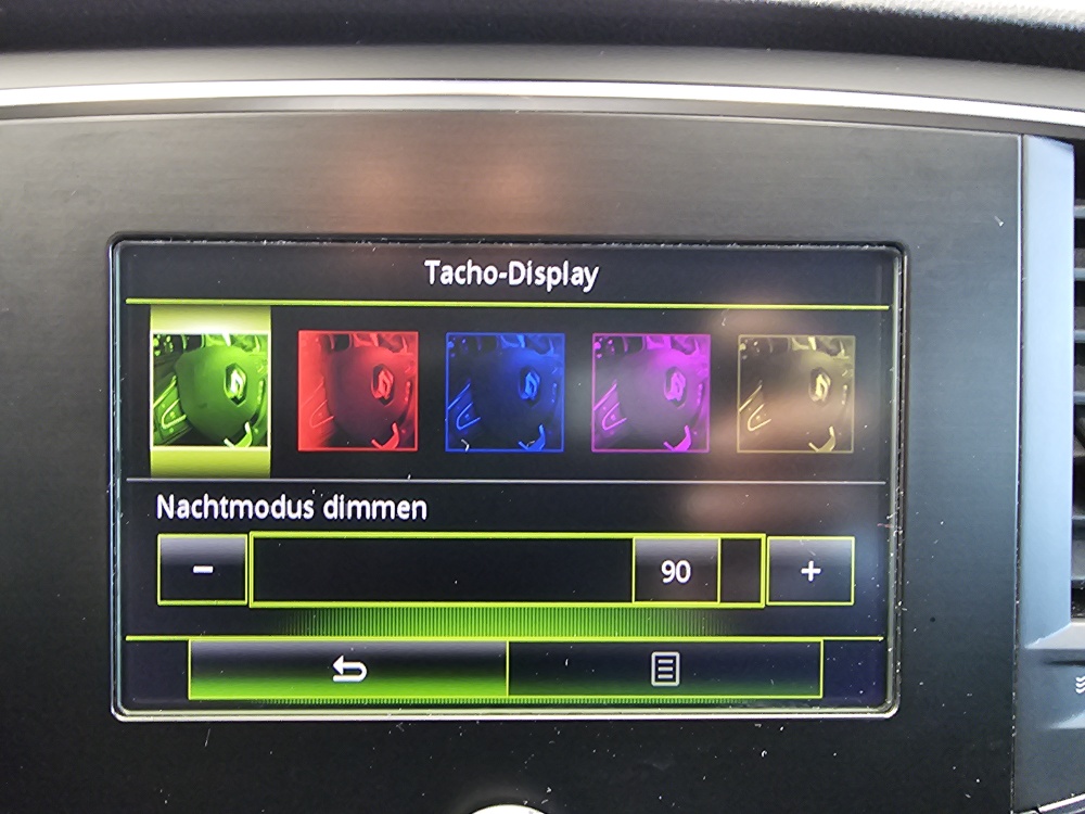 Renault Megane  bei Hoffmann Automobile in Wolfsburg kaufen und sofort mitnehmen - Bild 15