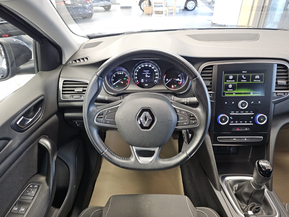 Renault Megane  bei Hoffmann Automobile in Wolfsburg kaufen und sofort mitnehmen - Bild 22