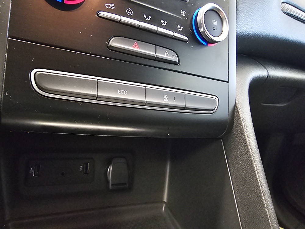 Renault Megane  bei Hoffmann Automobile in Wolfsburg kaufen und sofort mitnehmen - Bild 9