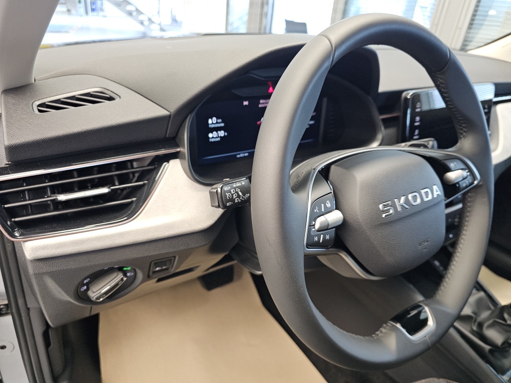 Skoda Kamiq bei Hoffmann Automobile in Wolfsburg kaufen und sofort mitnehmen - Bild 24