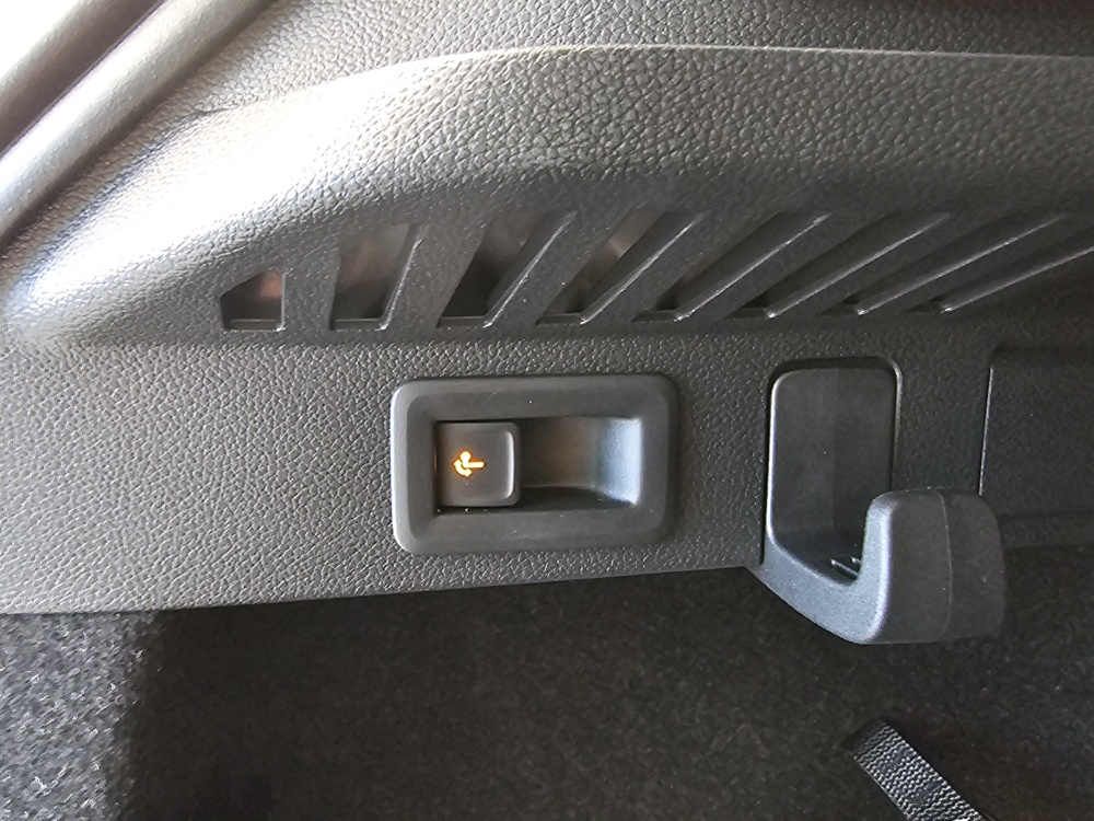 Skoda Kamiq bei Hoffmann Automobile in Wolfsburg kaufen und sofort mitnehmen - Bild 3