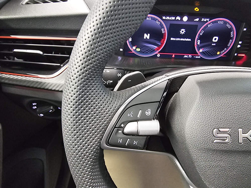 Skoda Kamiq bei Hoffmann Automobile in Wolfsburg kaufen und sofort mitnehmen - Bild 22