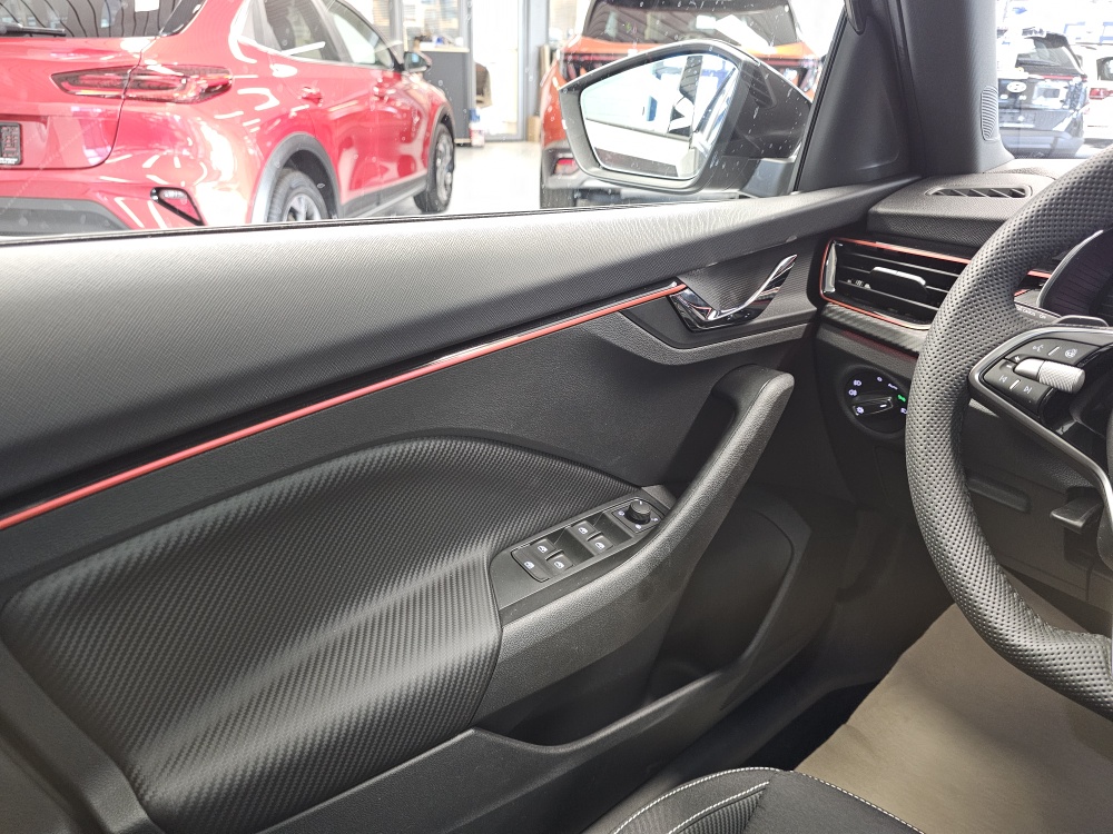 Skoda Kamiq bei Hoffmann Automobile in Wolfsburg kaufen und sofort mitnehmen - Bild 23