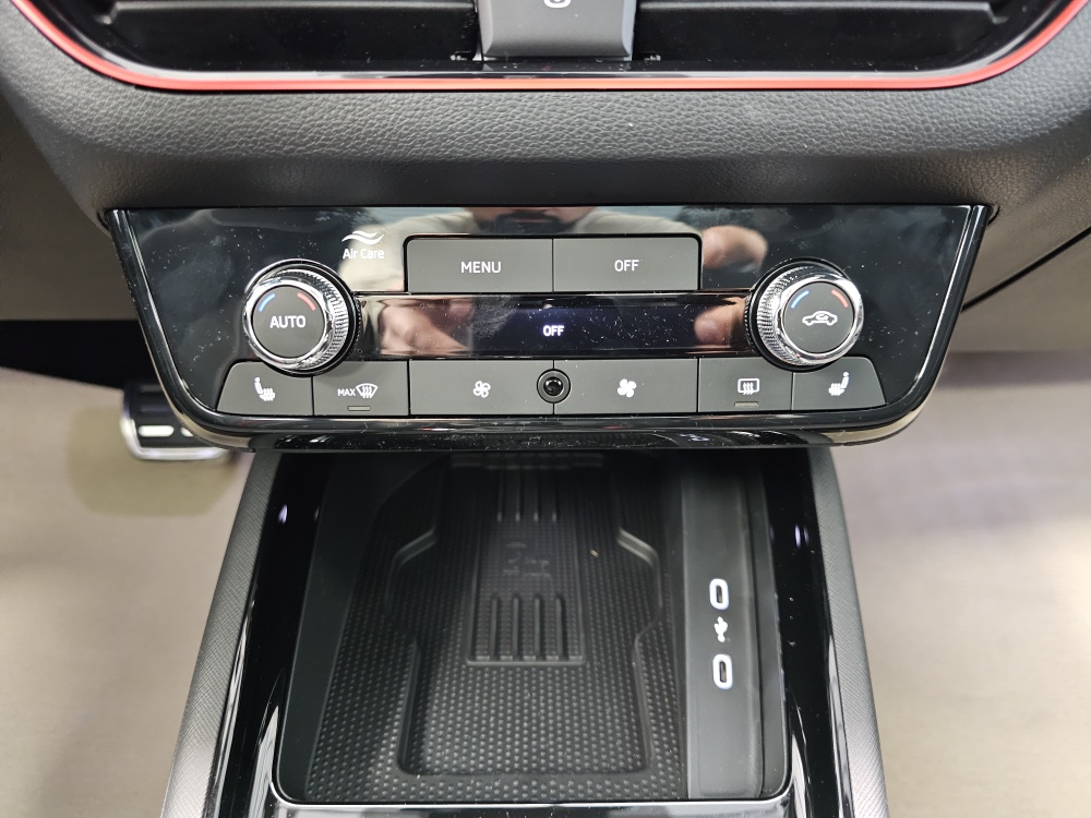 Skoda Kamiq bei Hoffmann Automobile in Wolfsburg kaufen und sofort mitnehmen - Bild 11