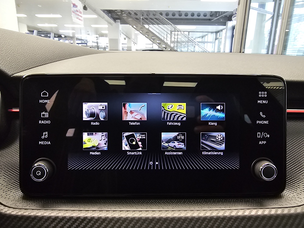 Skoda Kamiq bei Hoffmann Automobile in Wolfsburg kaufen und sofort mitnehmen - Bild 12