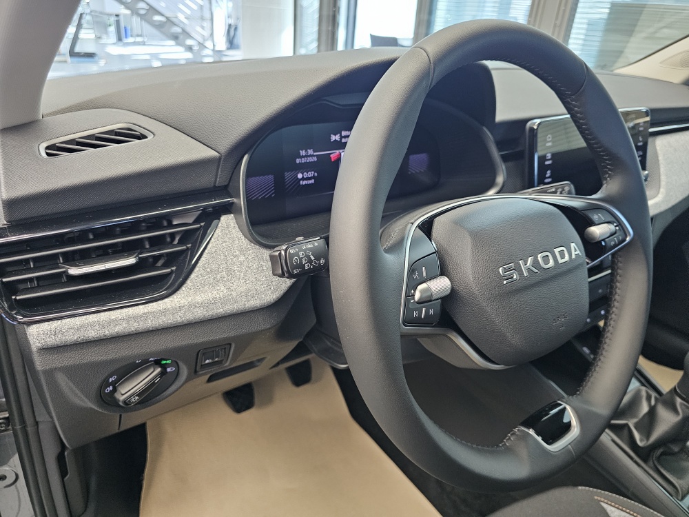 Skoda Scala bei Hoffmann Automobile in Wolfsburg kaufen und sofort mitnehmen - Bild 22
