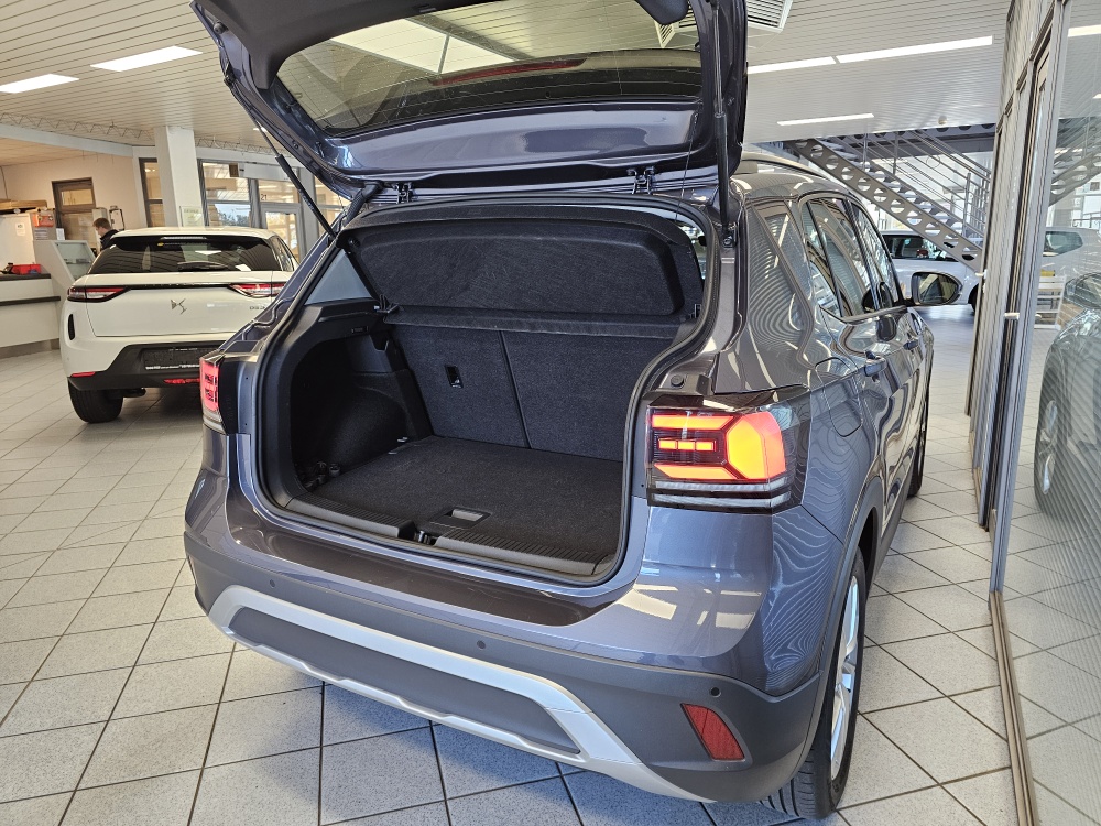 VW T-Cross  bei Hoffmann Automobile in Wolfsburg kaufen und sofort mitnehmen - Bild 2