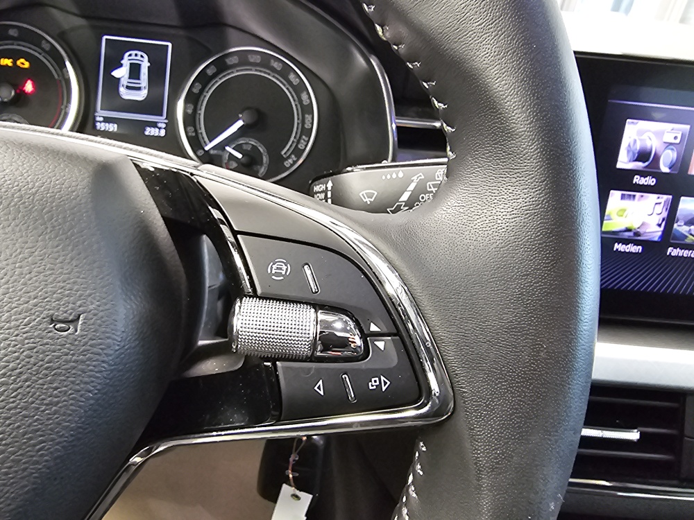 Skoda Kamiq  bei Hoffmann Automobile in Wolfsburg kaufen und sofort mitnehmen - Bild 15