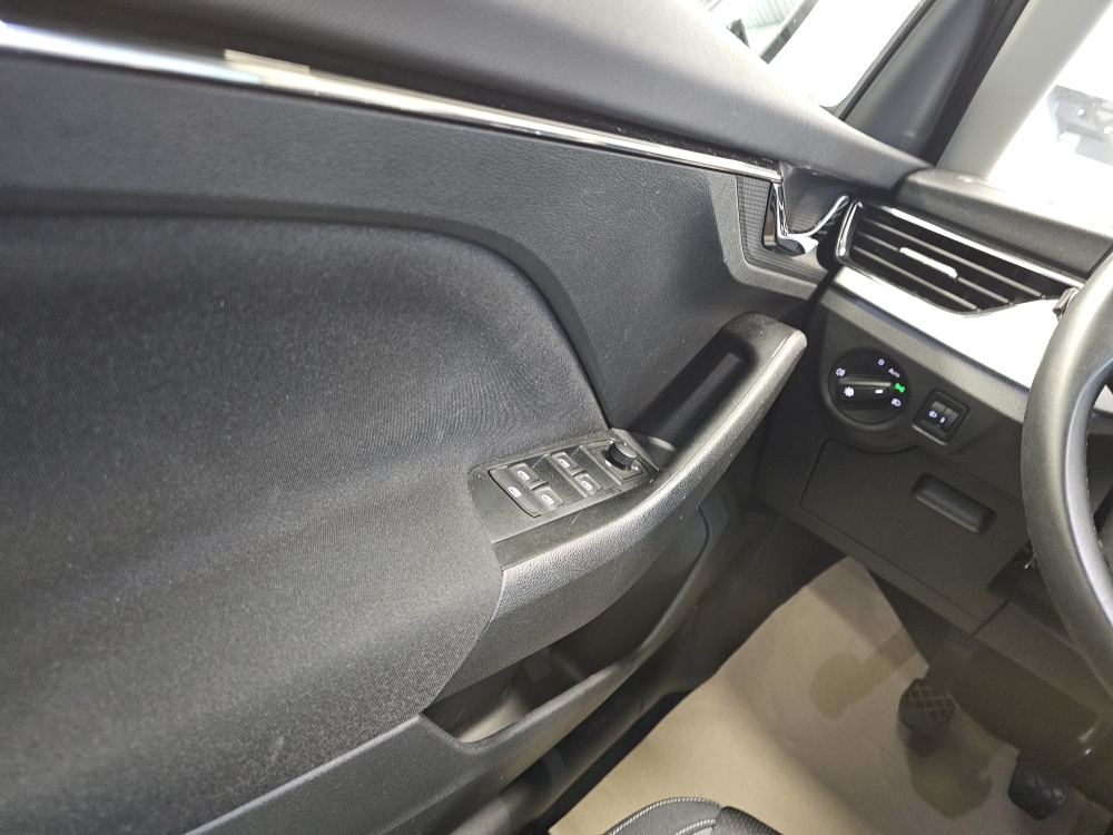 Skoda Kamiq  bei Hoffmann Automobile in Wolfsburg kaufen und sofort mitnehmen - Bild 17