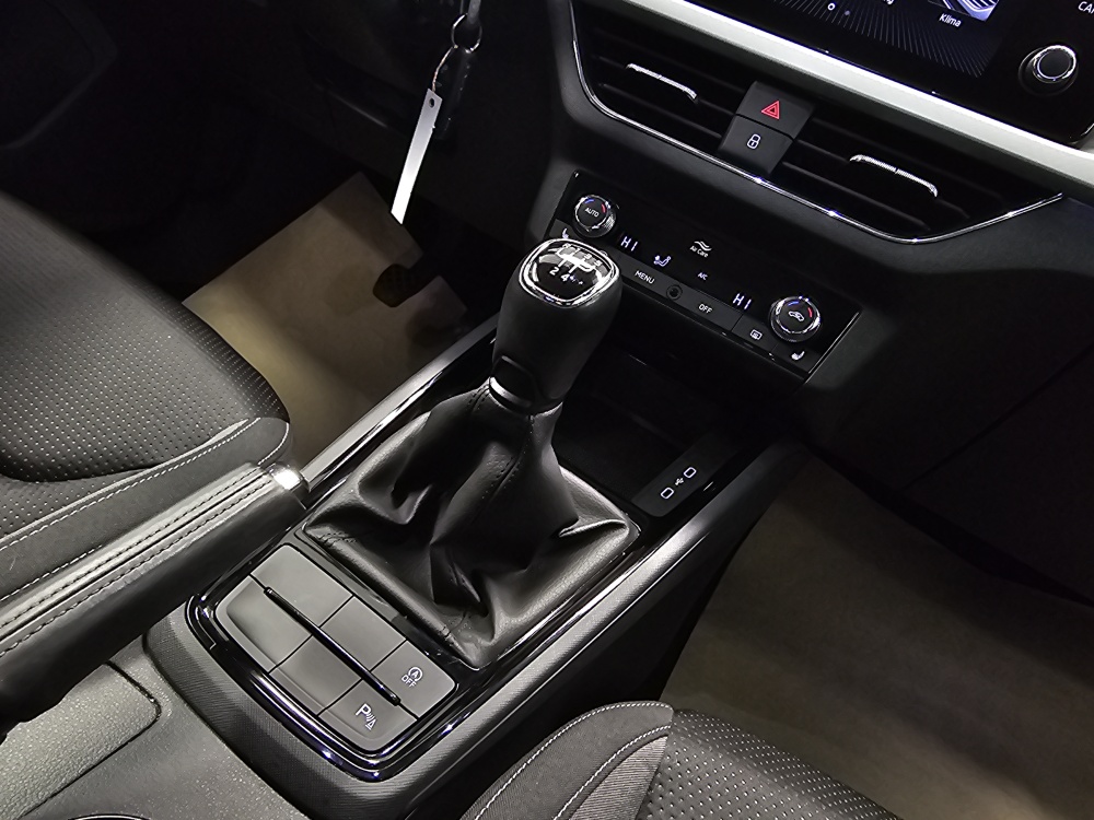 Skoda Kamiq  bei Hoffmann Automobile in Wolfsburg kaufen und sofort mitnehmen - Bild 6