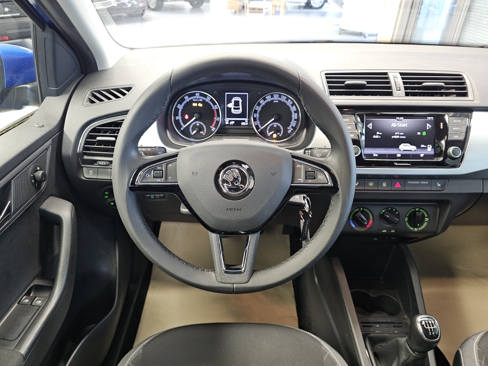Skoda Fabia  bei Hoffmann Automobile in Wolfsburg kaufen und sofort mitnehmen - Bild 17