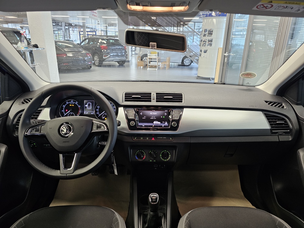 Skoda Fabia  bei Hoffmann Automobile in Wolfsburg kaufen und sofort mitnehmen - Bild 7