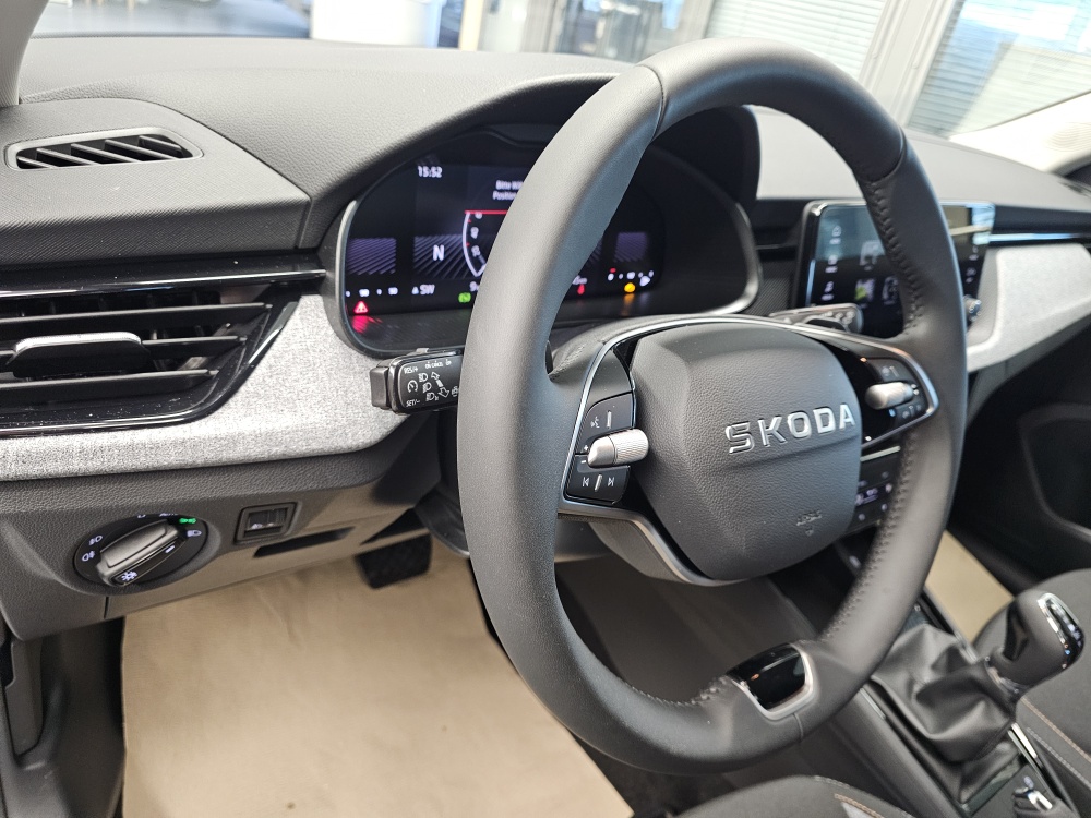 Skoda Scala  bei Hoffmann Automobile in Wolfsburg kaufen und sofort mitnehmen - Bild 22