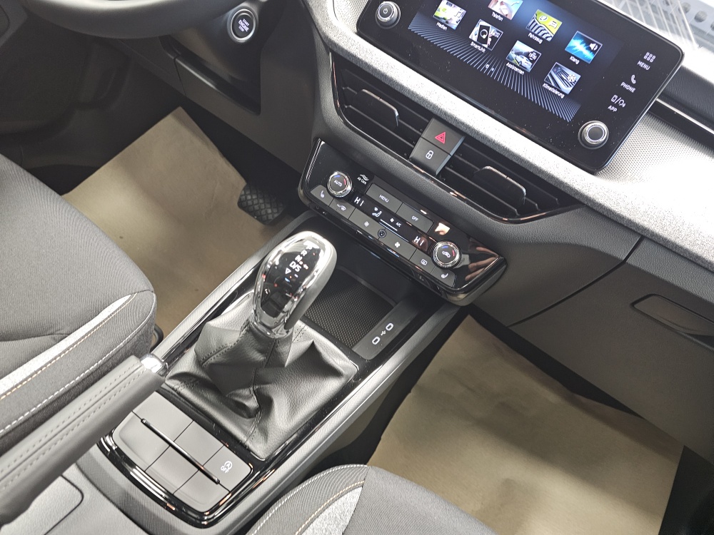 Skoda Scala  bei Hoffmann Automobile in Wolfsburg kaufen und sofort mitnehmen - Bild 9