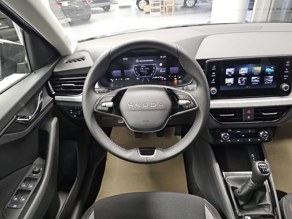 Skoda Scala  bei Hoffmann Automobile in Wolfsburg kaufen und sofort mitnehmen - Bild 21