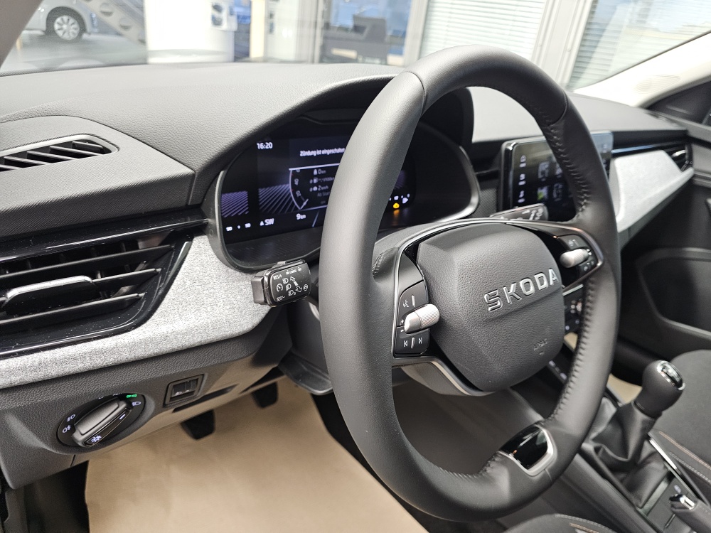 Skoda Scala  bei Hoffmann Automobile in Wolfsburg kaufen und sofort mitnehmen - Bild 22