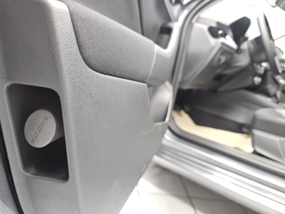 Skoda Scala  bei Hoffmann Automobile in Wolfsburg kaufen und sofort mitnehmen - Bild 25